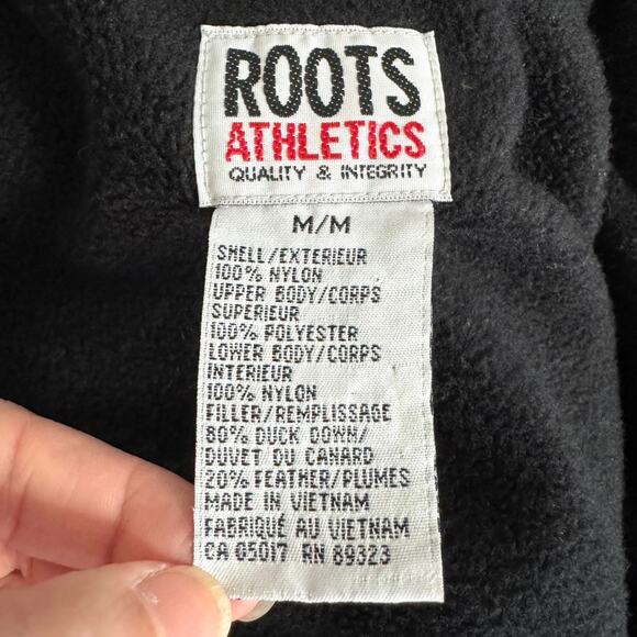 Roots Athletics Black Down Filled Fleece Lined Puffer Vest Pockets Men's Size M - Picture 9 of 9